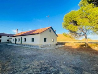 Chalet en venta en Borox