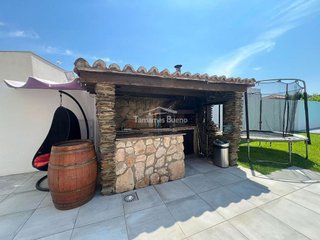 Casa pareada en venta en Villamayor