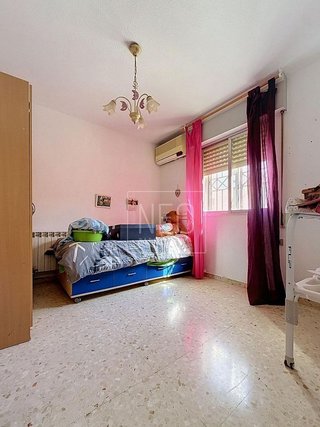 Casa adosada en venta en Albolote