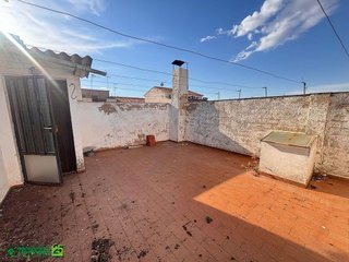 Casa adosada en venta en Manzanares