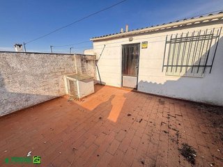 Casa adosada en venta en Manzanares