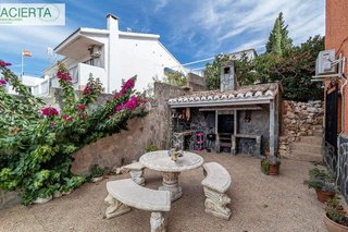 Chalet en venta en Huétor Vega