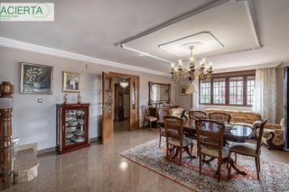 Chalet en venta en Huétor Vega