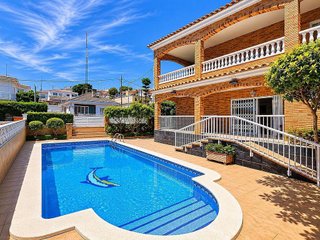 Chalet en venta en Nucli Urbà en Calafell