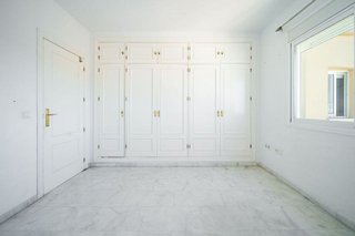 Piso en venta en Los Pacos en Fuengirola
