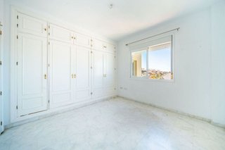 Piso en venta en Los Pacos en Fuengirola