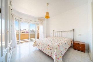Piso en venta en Los Pacos en Fuengirola