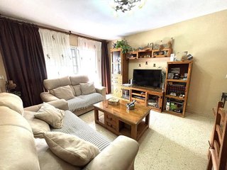 Piso en venta en La Granja-La Colina-Los Pastores en Algeciras