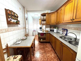 Piso en venta en La Granja-La Colina-Los Pastores en Algeciras