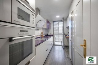 Piso en venta en Poniente-Norte - Miralbaida - Parque Azahara en Córdoba