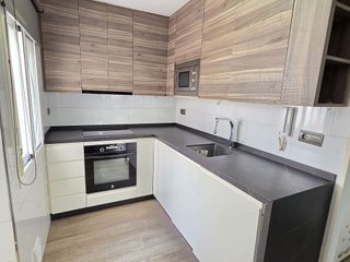 Piso en venta en Cruz Roja en Sevilla