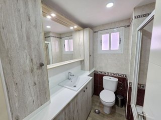Piso en venta en Cruz Roja en Sevilla