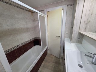 Piso en venta en Cruz Roja en Sevilla