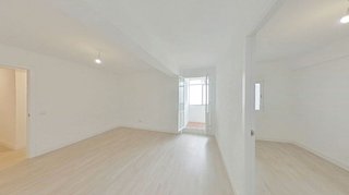 Piso en venta en Lucero en Madrid