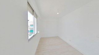 Piso en venta en Lucero en Madrid