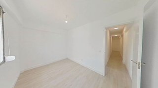 Piso en venta en Lucero en Madrid