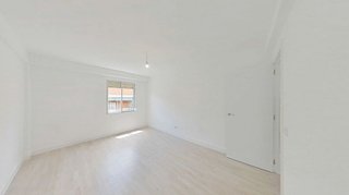 Piso en venta en Lucero en Madrid