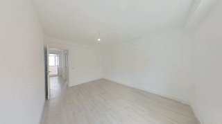 Piso en venta en Lucero en Madrid