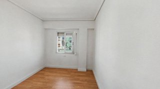 Piso en venta en Els Orriols en Valencia
