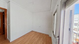 Piso en venta en Els Orriols en Valencia