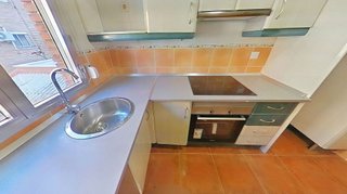 Piso en venta en Lucero en Madrid