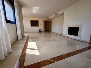 Ático en venta en Puerto Banús en Marbella