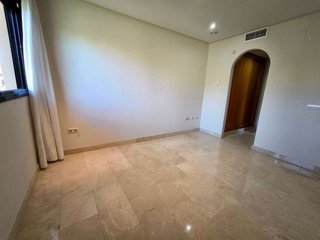 Ático en venta en Puerto Banús en Marbella