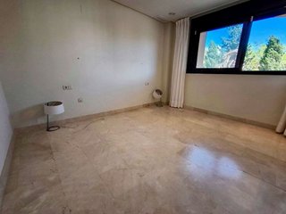 Ático en venta en Puerto Banús en Marbella