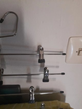 Percha de acero para pantalones