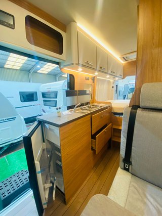 WEINSBERG CARABUS 600MQ KM0