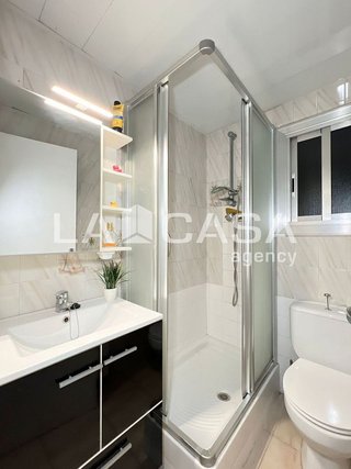 Piso en venta en San Roc - El Remei en Badalona