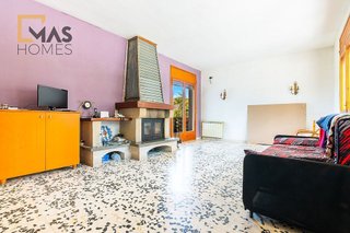 Chalet en venta en Corbera de Llobregat