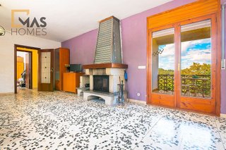 Chalet en venta en Corbera de Llobregat