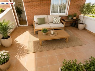 Chalet en venta en Camps Blancs en Sant Boi de Llobregat
