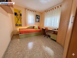 Chalet en venta en Camps Blancs en Sant Boi de Llobregat