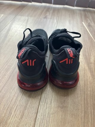 Zapatillas Nike Air Max 270 Mujer Negras Rojas