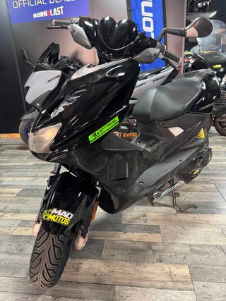 YAMAHA AEROX 50 PREPARACION MOTOR .