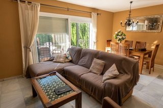 Casa adosada en venta en Río Real en Marbella