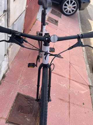 Specialized Sirrus 2.0 Bicicleta Híbrida