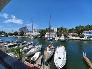 Piso en venta en Santa Margarida en Roses