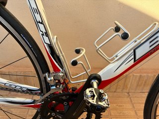 Bicicleta de carretera BH talla M
