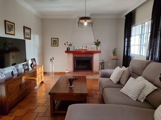 Chalet en venta en La Granja-La Colina-Los Pastores en Algeciras