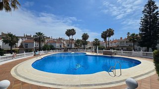 Casa adosada en venta en Churriana en Málaga