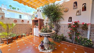 Casa adosada en venta en Churriana en Málaga