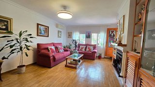 Casa adosada en venta en Churriana en Málaga