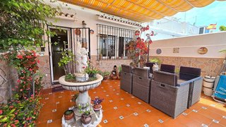 Casa adosada en venta en Churriana en Málaga
