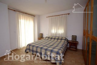 Chalet en venta en Urbanizaciones en Llíria