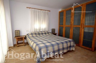 Chalet en venta en Urbanizaciones en Llíria