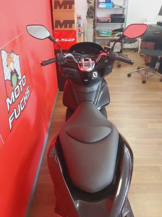 Honda PCX 125 Negra Scooter