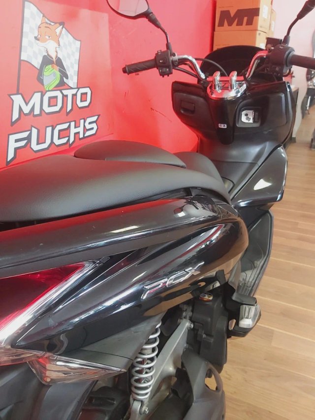 Honda PCX 125 Negra Scooter